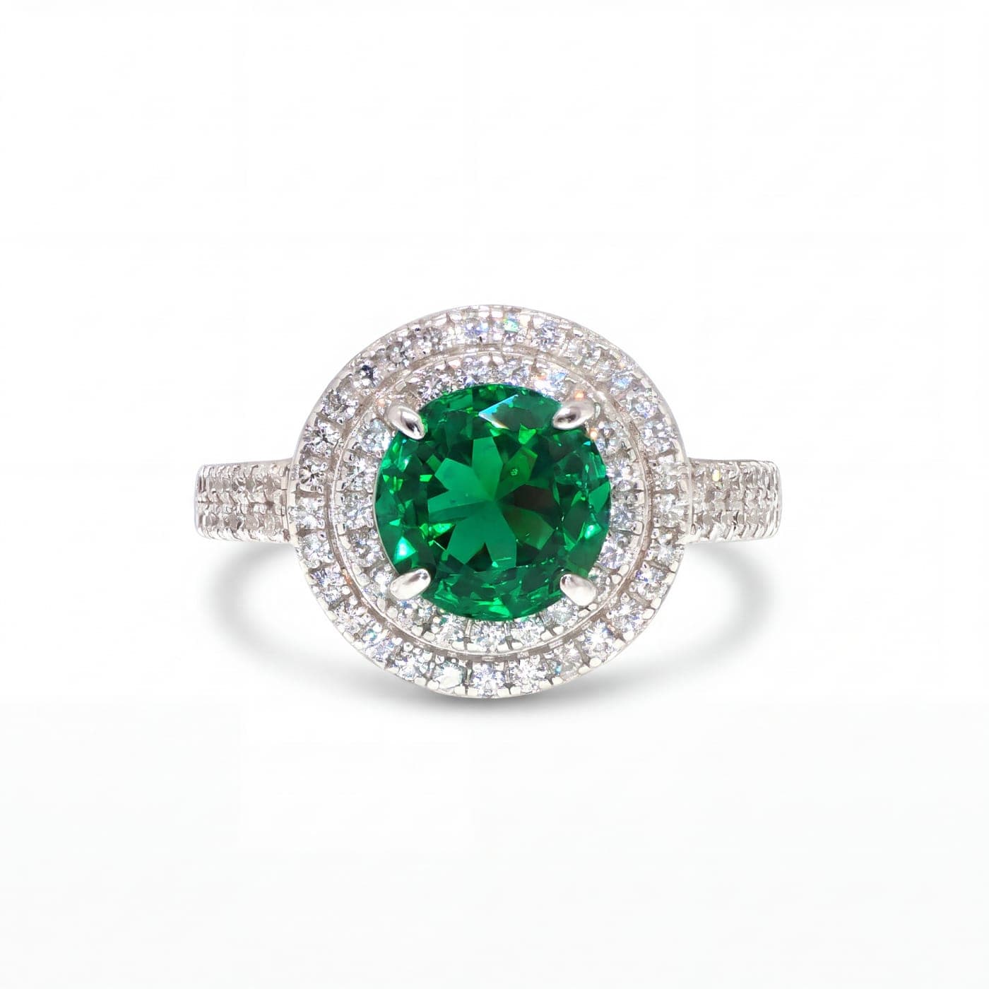 Emerald Halo Ring after retouching