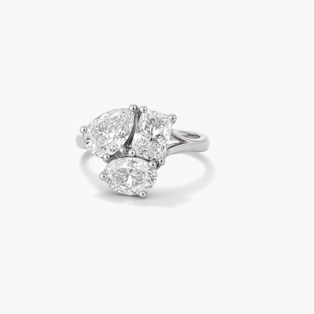Toi et Moi Diamond Ring after retouching
